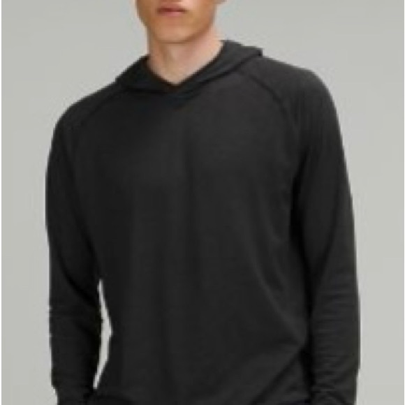 Lululemon Men's Black Hoodie Shirt - Picture 2 of 3